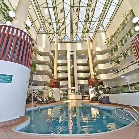 Atrium Hotel Mandurah Exteriör bild